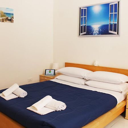 Appartamento Storico In Viale Trieste Exterior foto